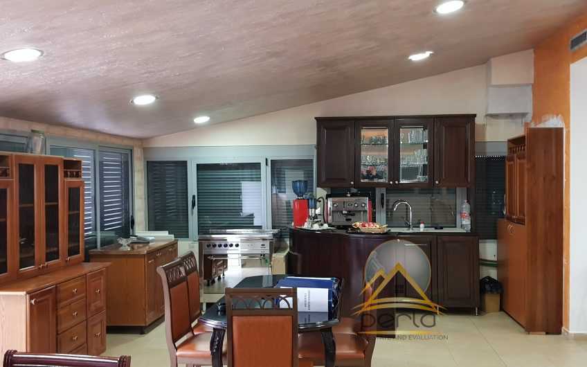 Shitet prane “Tregut Elektrik” ambient 240 m2