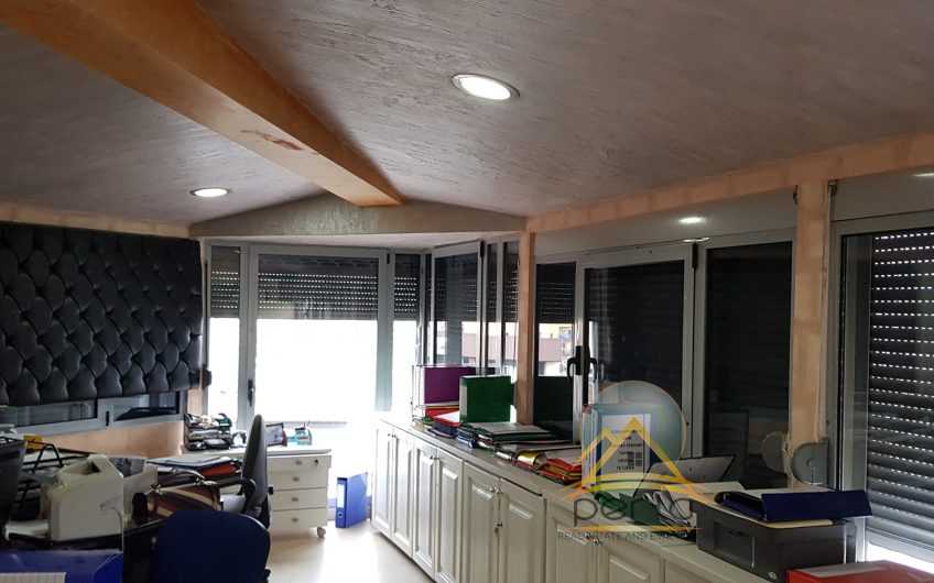 Shitet prane “Tregut Elektrik” ambient 240 m2