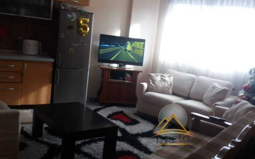 Shitet apartament 2+1, rruga Irfan Tomini, Tirane