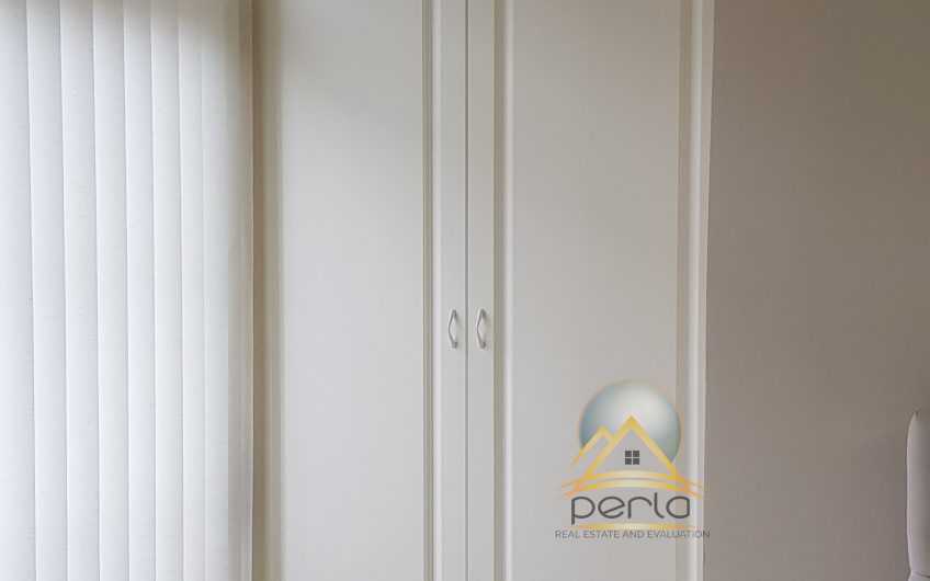 Jepet me qira apartament 2+1 ne qender, fillimi i rr. Kavajes