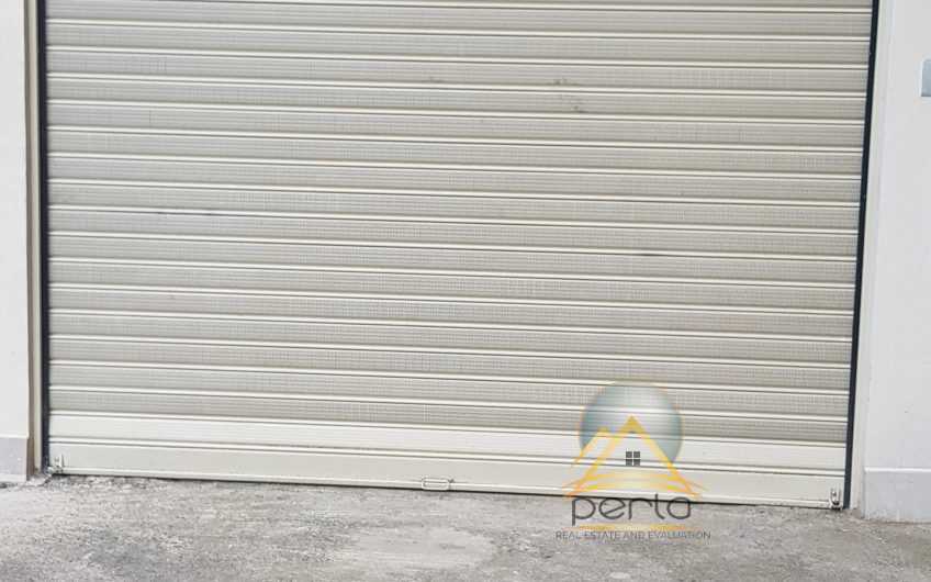 Shitet apartament 3+1, Zogu i Zi