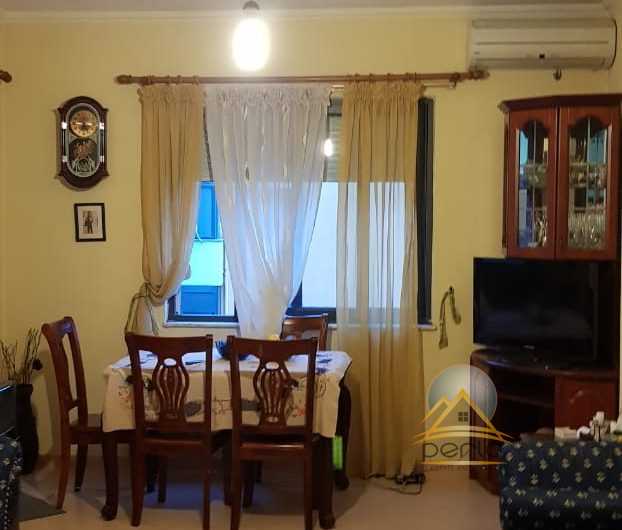Jepet me qira apartament 1+1, Kodra e Diellit, prane Kristal Center