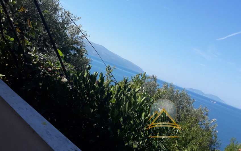 Okazion! Shtepi per shitje ose nderrim, Uji i Ftohte, Vlore