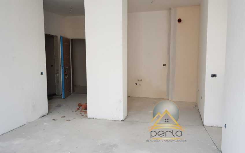 Shitet apartament 2+1 Kika 2