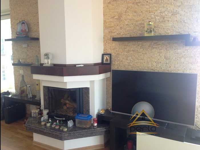 Jepet me qira super apartament 3+1, prane Kopshtit Zoologjik