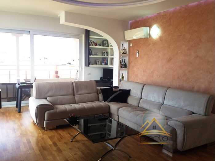 Jepet me qira super apartament 3+1, prane Kopshtit Zoologjik