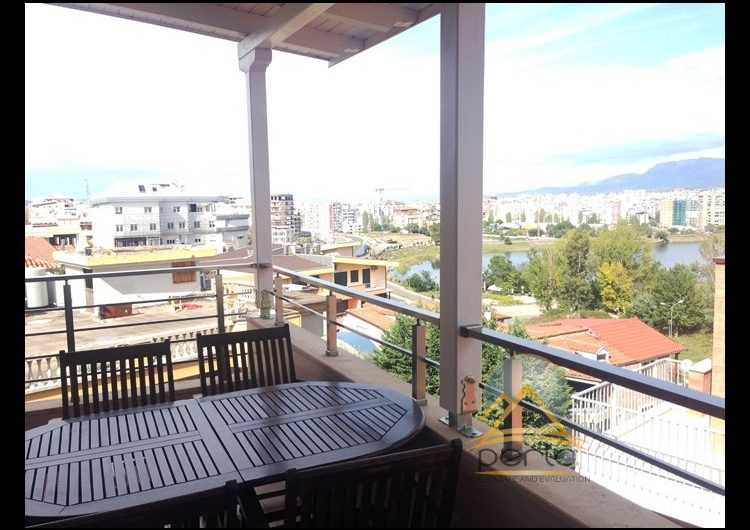 Jepet me qira super apartament 3+1, prane Kopshtit Zoologjik
