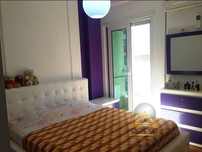 Jepet me qira super apartament 3+1, prane Kopshtit Zoologjik