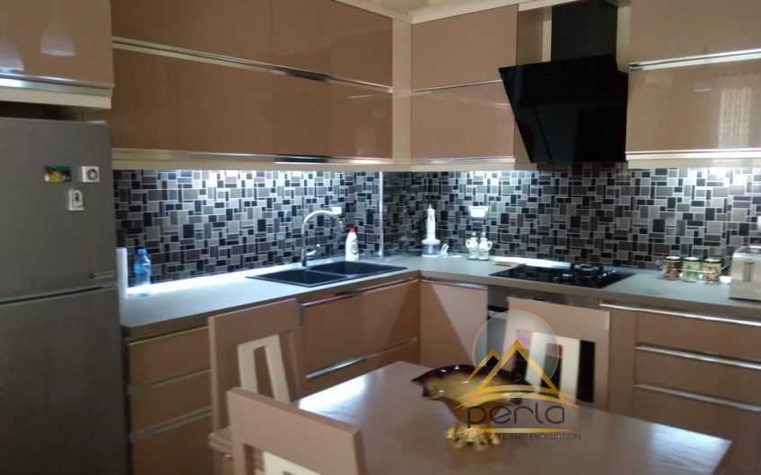 Shitet apartament i ri 2+1, prane stadiumit Elbasan Arena