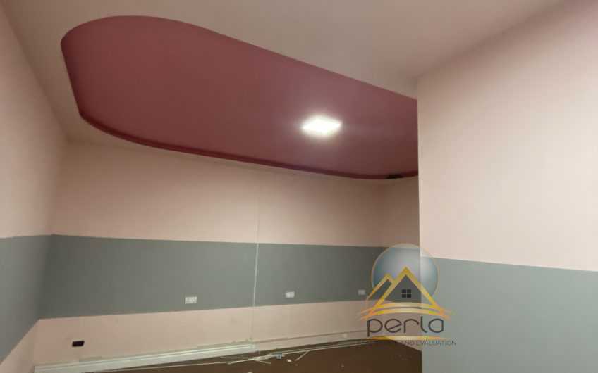 Jepet apartament 3+1 me qira tek Komuna Parisit