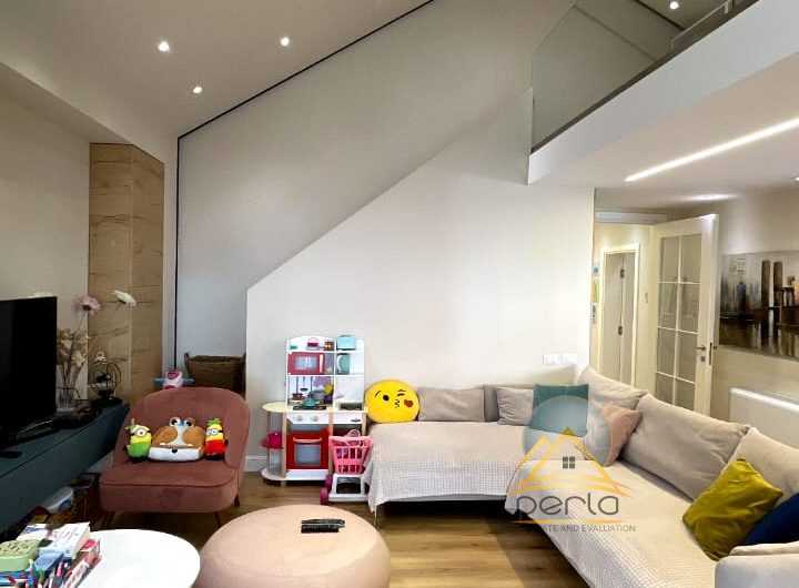 SHITET APARTAMENTI 2+1 PRANE KOPSHTIT ZOOLIGJIK