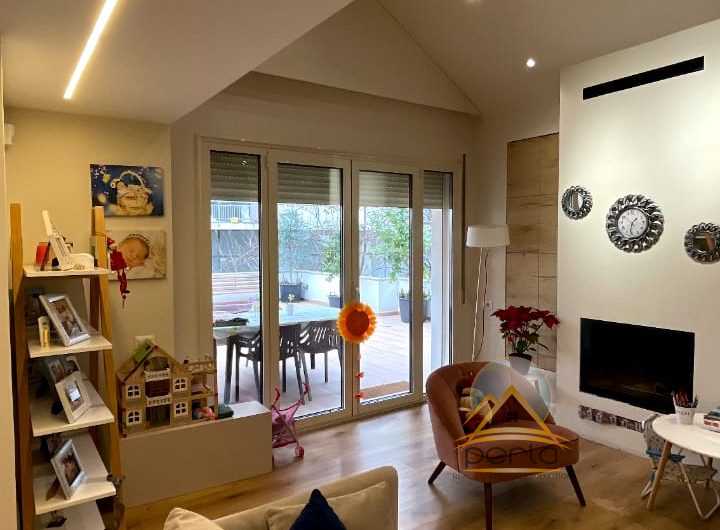 SHITET APARTAMENTI 2+1 PRANE KOPSHTIT ZOOLIGJIK