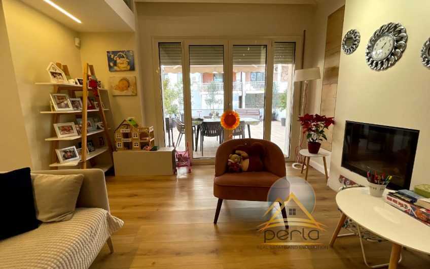 SHITET APARTAMENTI 2+1 PRANE KOPSHTIT ZOOLIGJIK