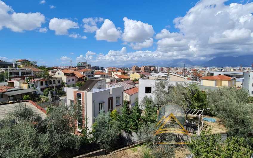 SHITET SHTEPI PRIVATE NE SELITE!