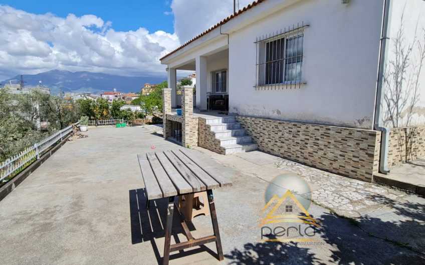 SHITET SHTEPI PRIVATE NE SELITE!