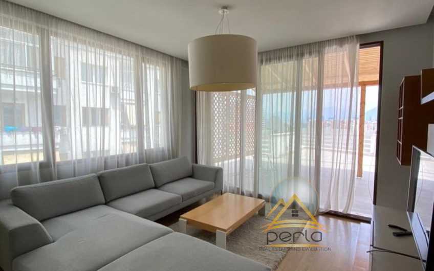 Jepet me qira apartament 2+1+2 tualete +1 verande tek Liqeni