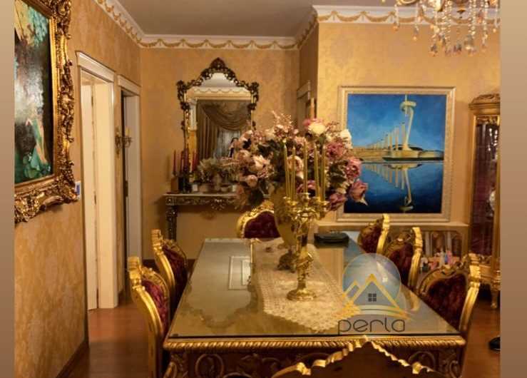 Shitet apartament 2+1 prane Ministrise se Kultures