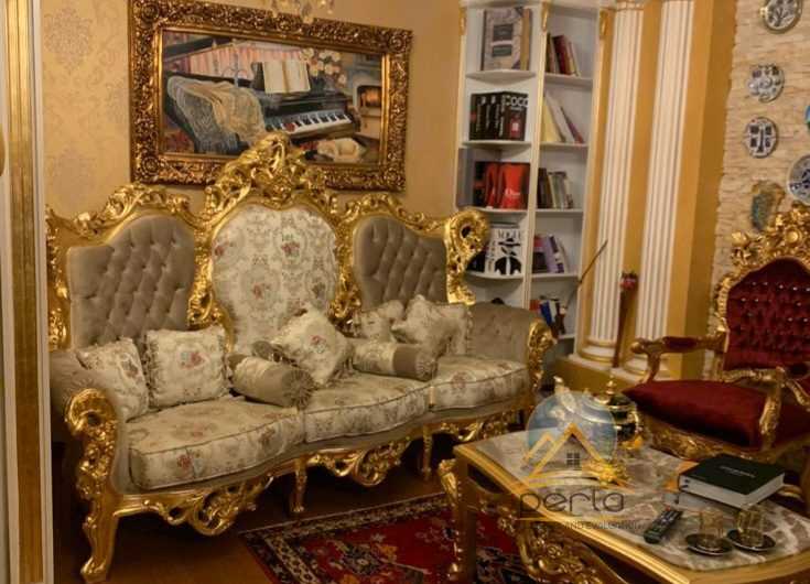 Shitet apartament 2+1 prane Ministrise se Kultures