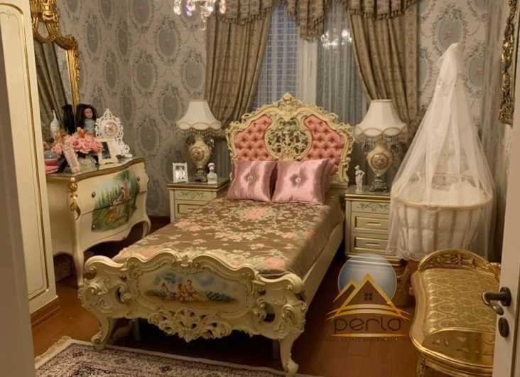 Shitet apartament 2+1 prane Ministrise se Kultures