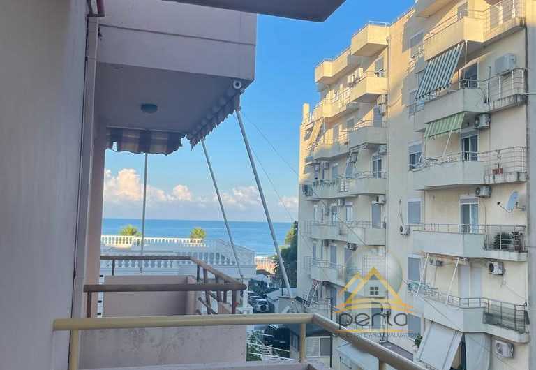 Shitet apartament 1+1 te shkembi i Kavajes
