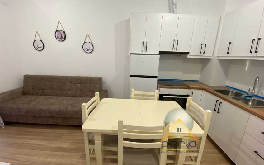 Jepet me qira apartament 1+1, tek Kompleksi Mangalem, Ali Demi