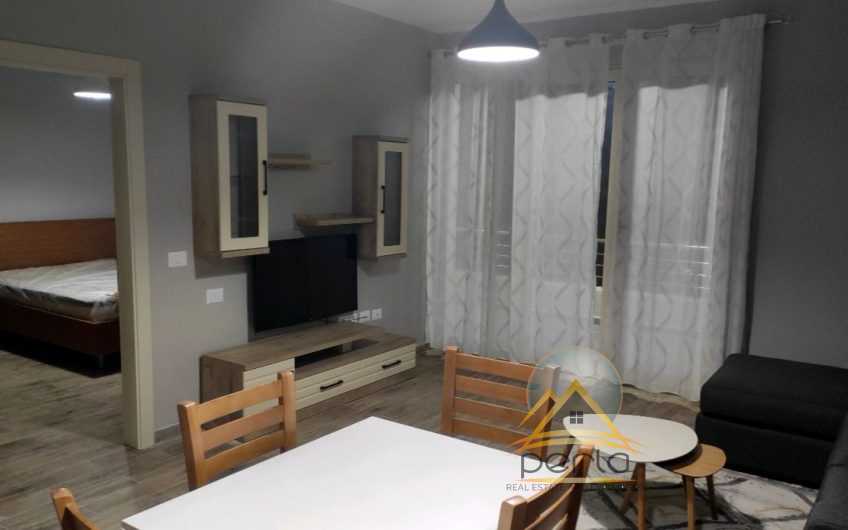Jepet me qira apartament 1+1+ post parkimi tek ish Fusha e Aviacionit