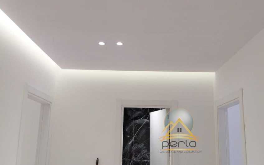 Jepet me qira ambient zyre 2+1+2 tualete tek Komuna e Parisit