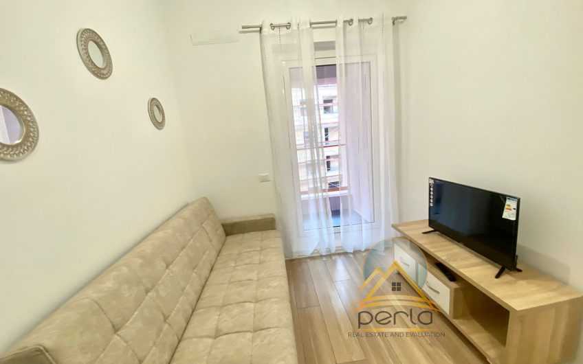 Jepet me qira apartament 1+1 ne Ali Dem,Kompleksi Mangalem