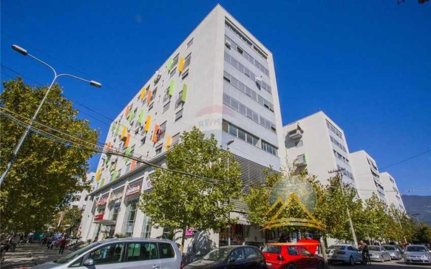 APARTAMENT 2+1+2 PER SHITJE RRUGA 5 MAJI