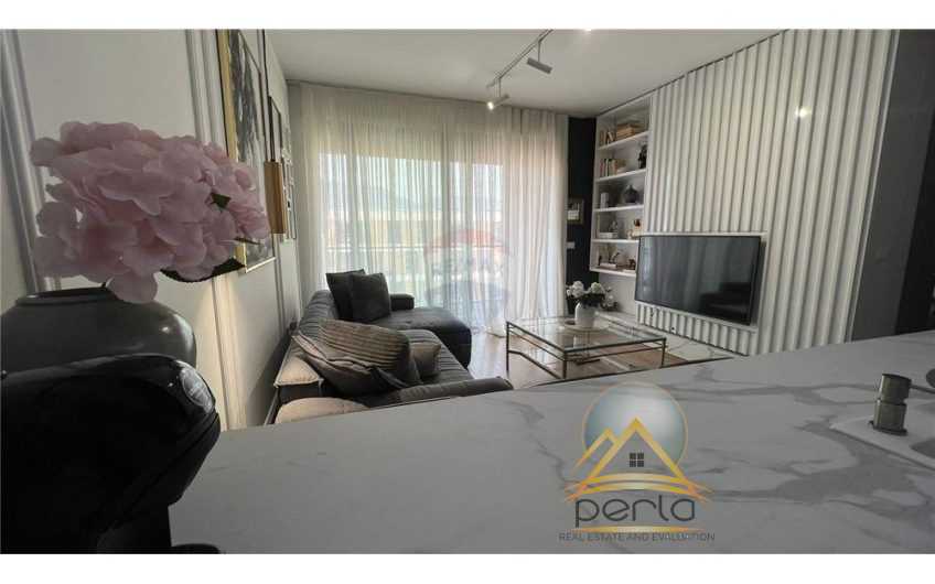 Shitet apartament 1+1 tek Fiori di Bosco