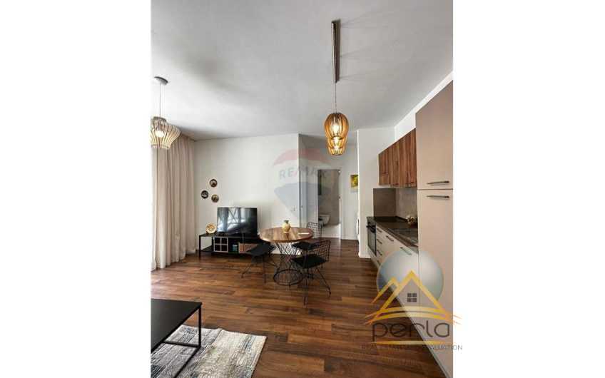 Shitet apartament 1+1 ne Rezidencen Park Life prane Vet Hospital