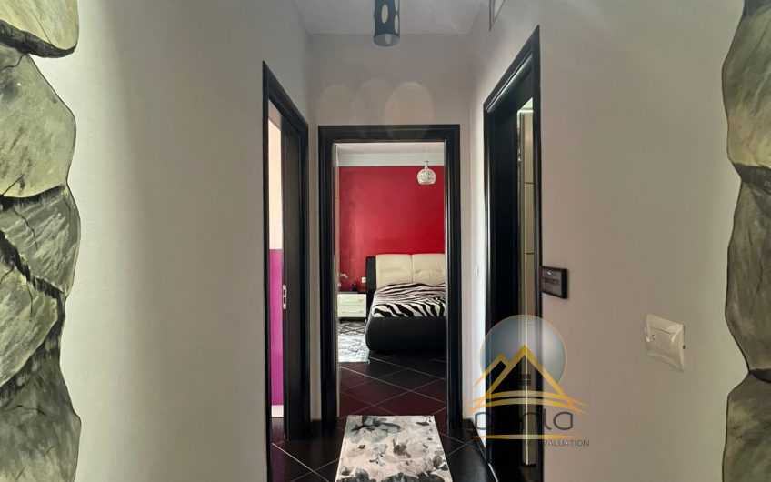 Jepet me qira apartament 3+1 prane Mullirit, Bulevardi Zogu I