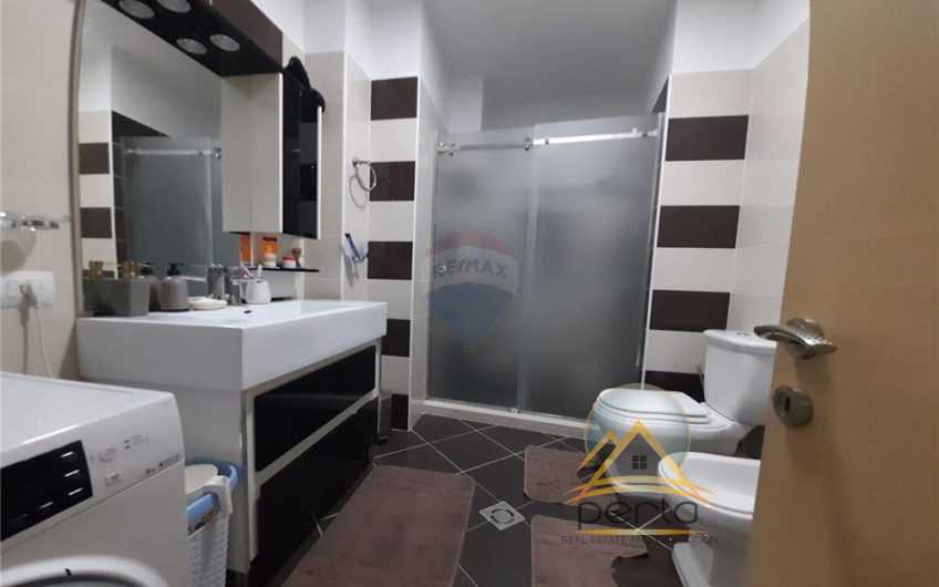 Shitet apartament 2+1+2 ne Fresk