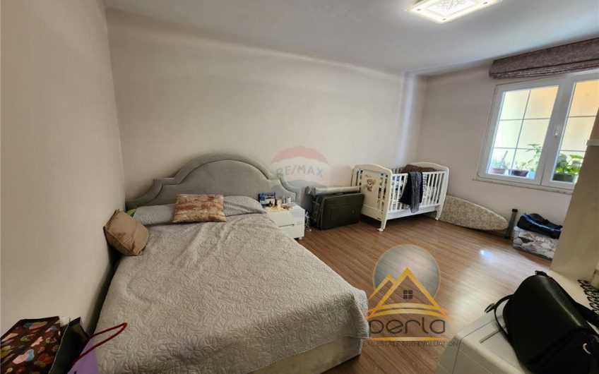 Apartamenti 1+1 ne shitje i mobiluar perballe Kompleksit Delijorgji