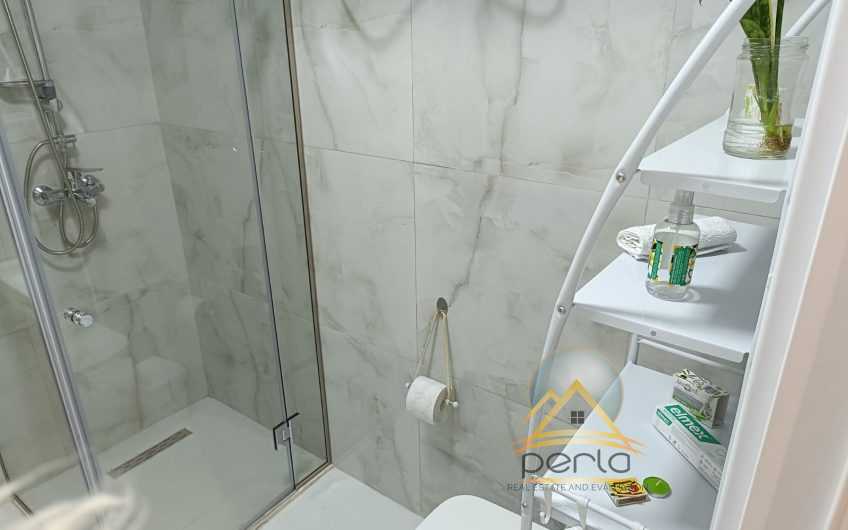 Jepet me qera apartament 1+1 pranë shkollës Kushtrimi i Lirisë, ne Ali Dem