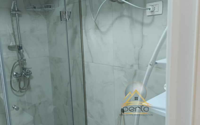 Jepet me qera apartament 1+1 pranë shkollës Kushtrimi i Lirisë, ne Ali Dem