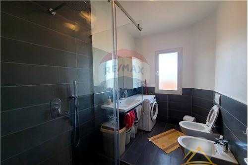Shitet apartament  2+1 ne Don Bosko