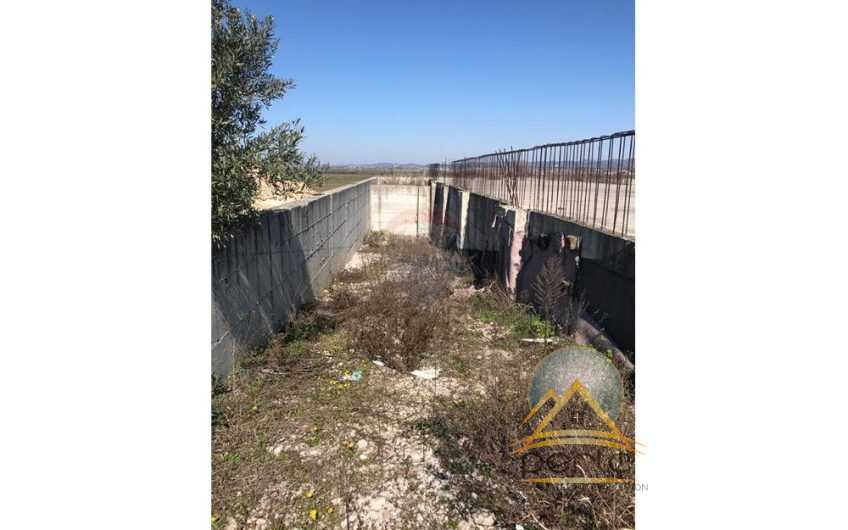 Kapanon per shitje, vije e pare zone industriale