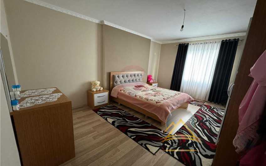 Apartament 2+1 per shitje ne Kamez!