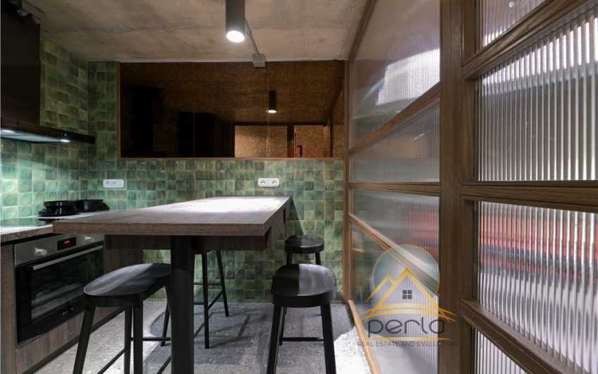 Jepet me qira apartament modern 1+1+ post parkimi te 21 Dhjetori