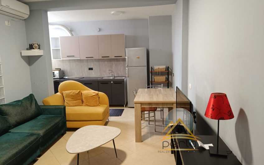 Jepet me qira apartament 2+1 tek  Kodra e Diellit