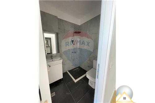 Shitet garsoniere tek Kodra e Diellit