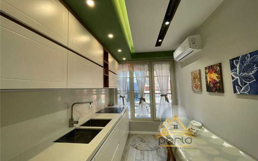 Ofrohet Apartament 2+1+ 2 tualete Per Qira Tek 21 Dhjetori !