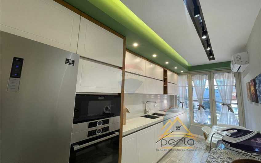 Ofrohet Apartament 2+1+ 2 tualete Per Qira Tek 21 Dhjetori !