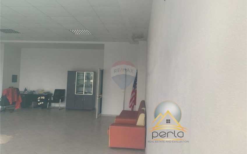 Dyqan Per Shitje Ne Astir!