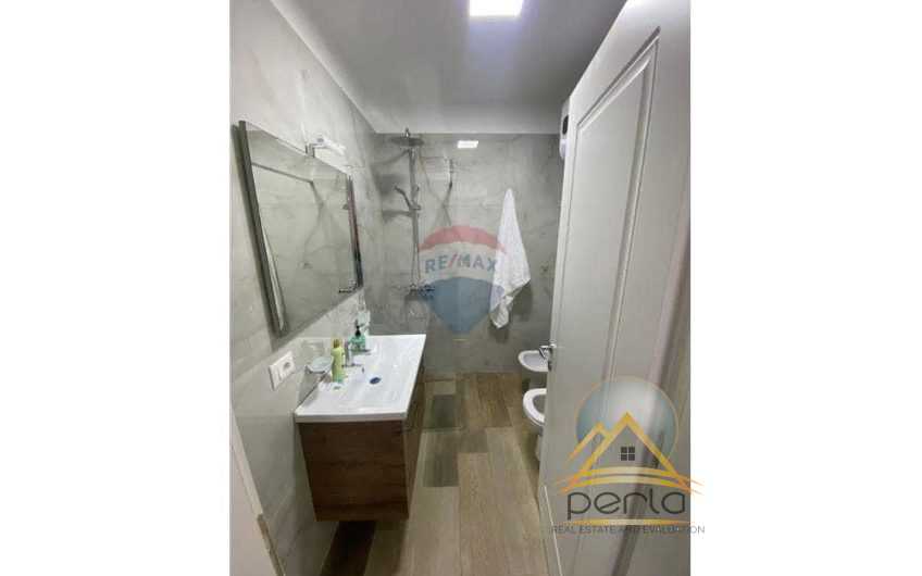 JEPET APARTAMENT ME QERA 1+1 NE RRUGEN E KAVAJES