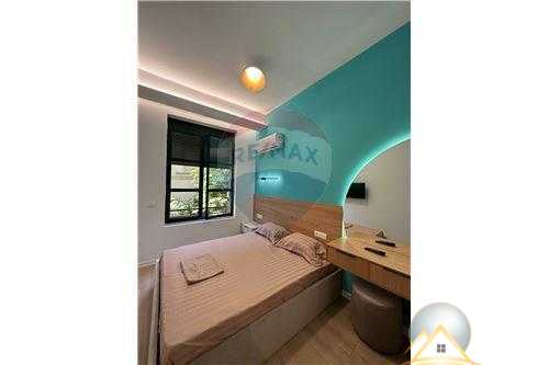 Jepet me qira apartament 1+1 te Rruga Bill Klinton