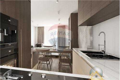 Shitet apartament i tipologjise 2+1+2 te Kompleksi Aura, ne Laprake