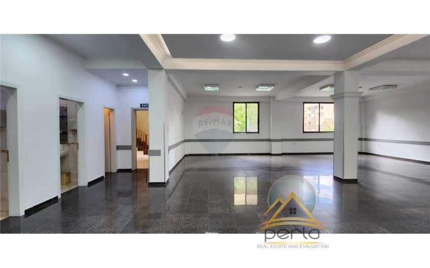 JEPET ME QIRA AMBIENT BIZNESI NE ZONEN E PORCELANIT