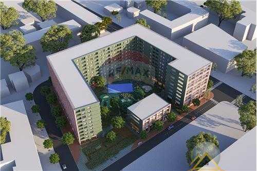 Shitet apartament 2+1 ne rrugen 5 Maji